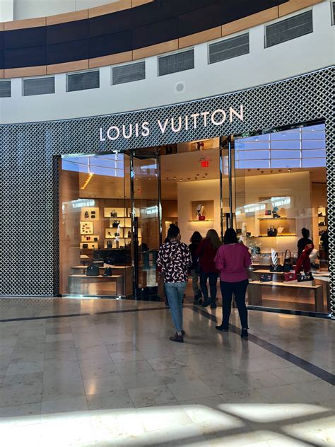 louis vuitton southpark mall